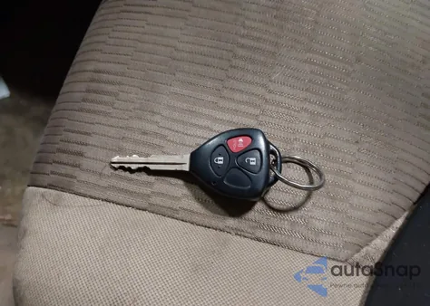 2011 Toyota Rav4 из США, поврежденный, VIN 2T3BF4DV2BW093137